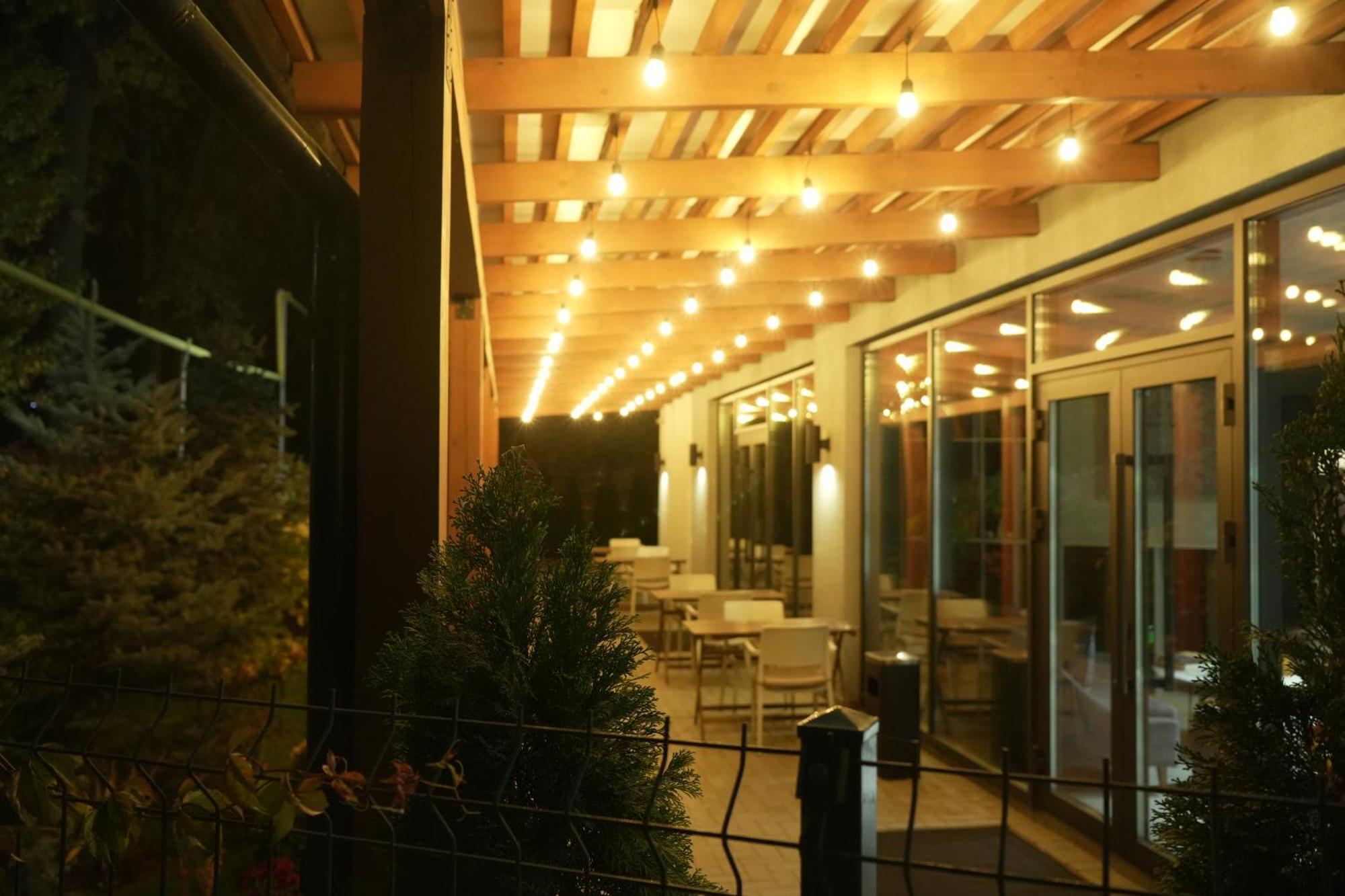 Gastello Hotel Бишкек Экстерьер фото